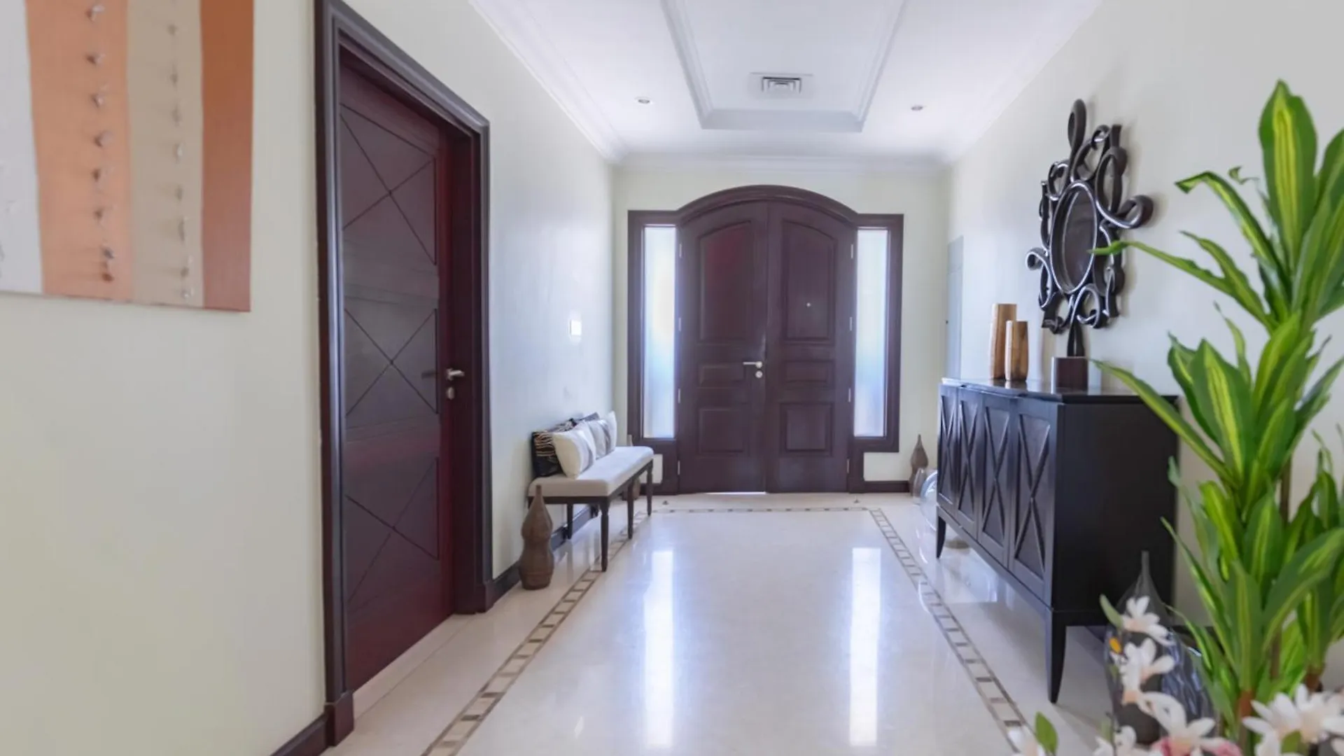 Private Pool & Direct Beach Access-4Bdr Villa Dubai United Arab Emirates