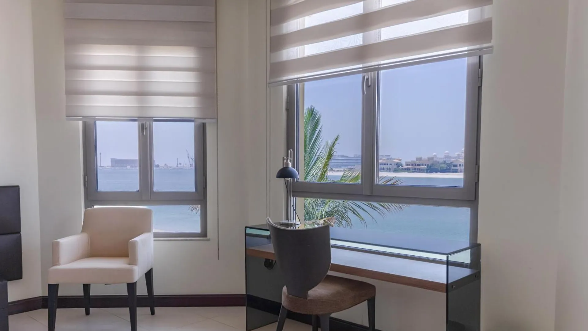 Private Pool & Direct Beach Access-4Bdr Villa Dubai