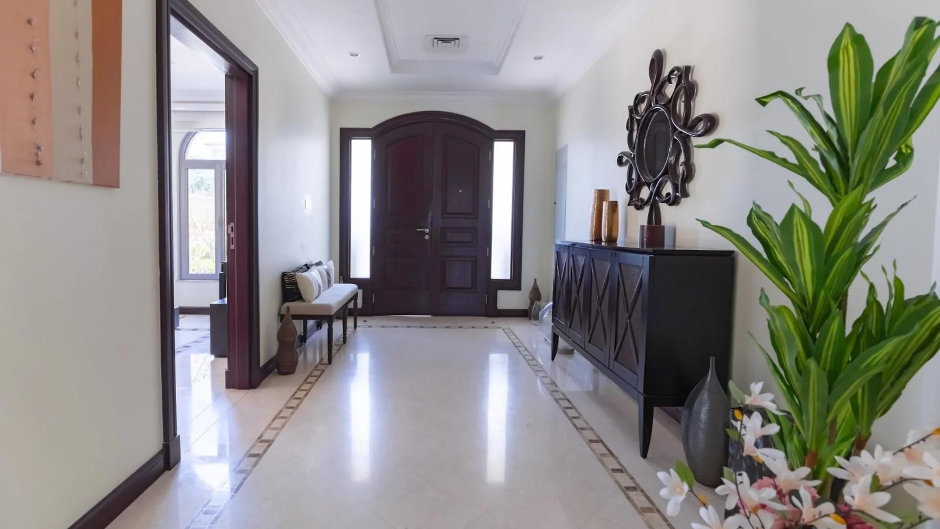 Private Pool & Direct Beach Access-4Bdr Villa Dubai