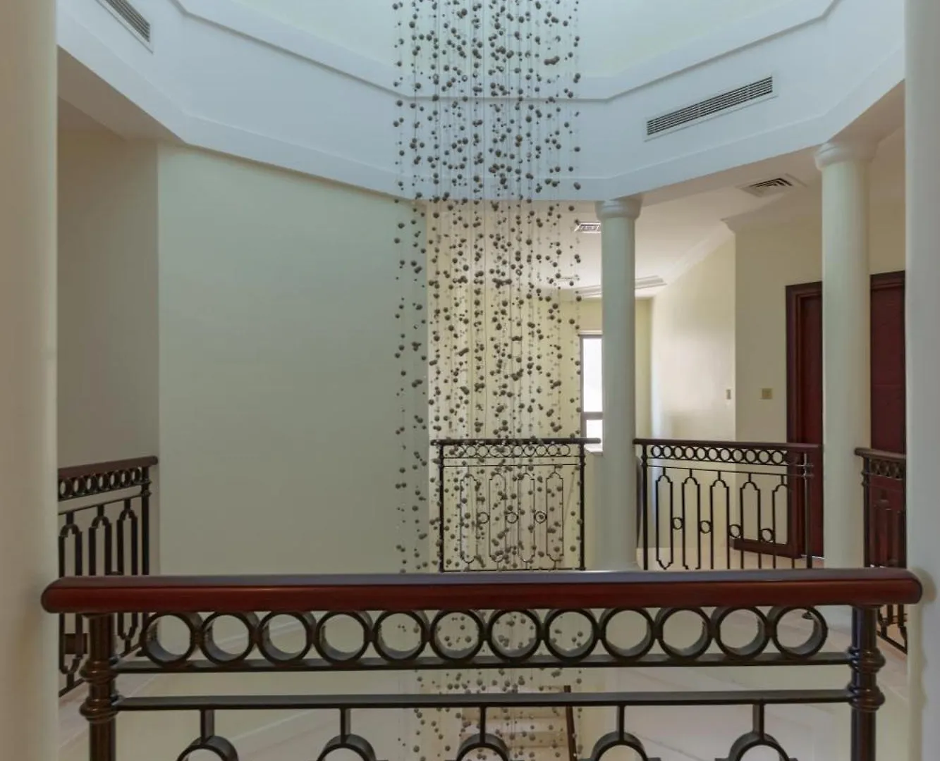 Private Pool & Direct Beach Access-4Bdr Villa Dubai 0*,  United Arab Emirates